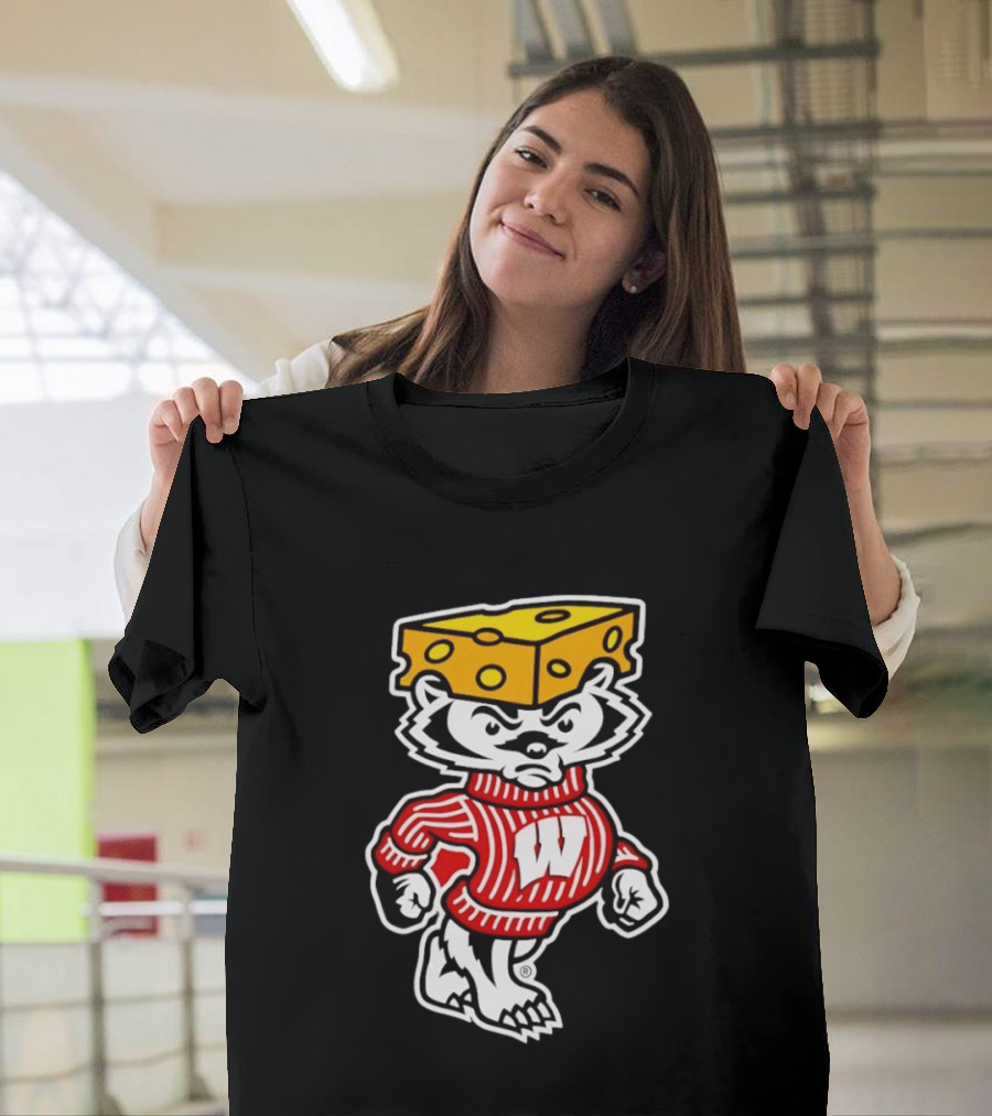 Wisconsin Badgers Bucky Cheesehead Lambeau Field 2026 T-Shirt