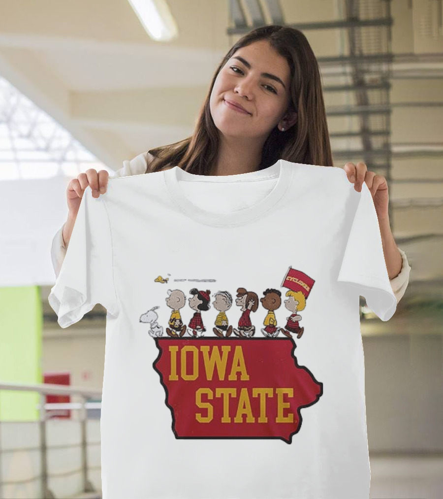 Iowa State Cyclones Peanuts Characters Marching With Snoopy And Friends T-Shirt
