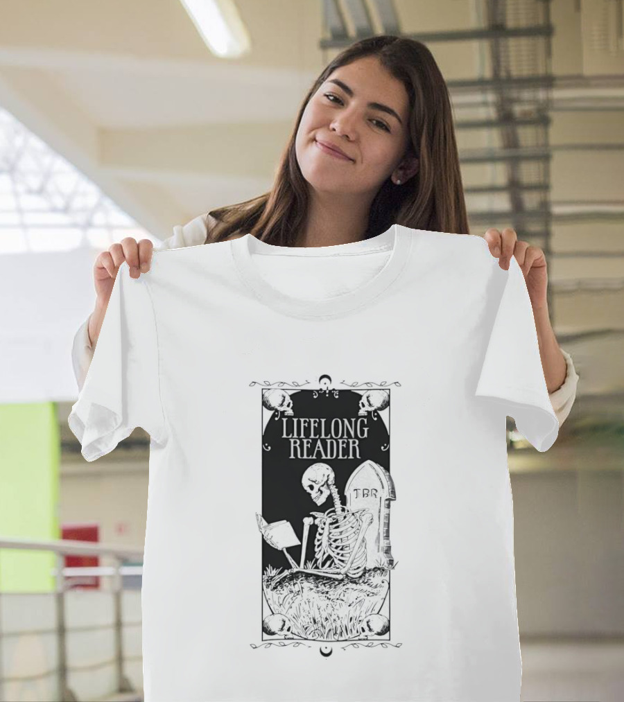 Lifelong Reader Skeleton With Book And Tombstone Retro Gothic T-Shirt