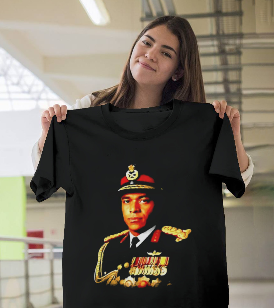 Idi Amin Dada Uganda Military Uniform Medal Illustrative T-Shirt