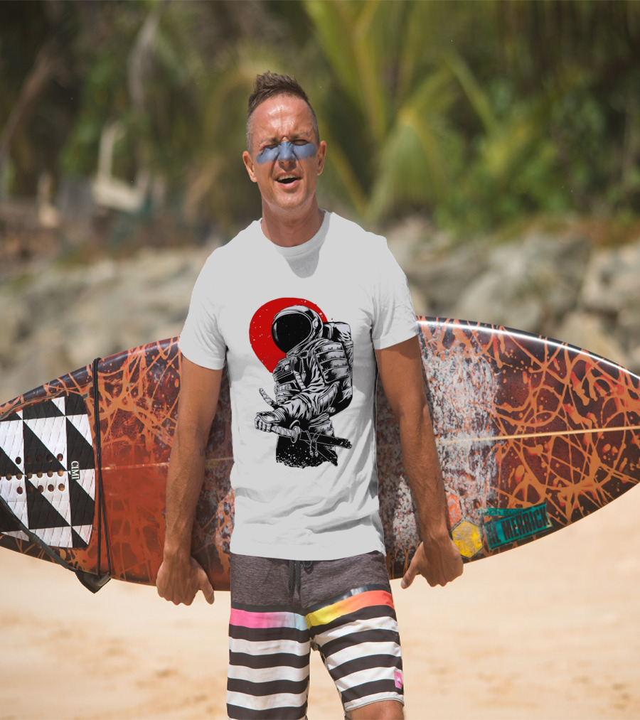 Astronaut Samurai Katana Sword Red Rising Sun T-Shirt