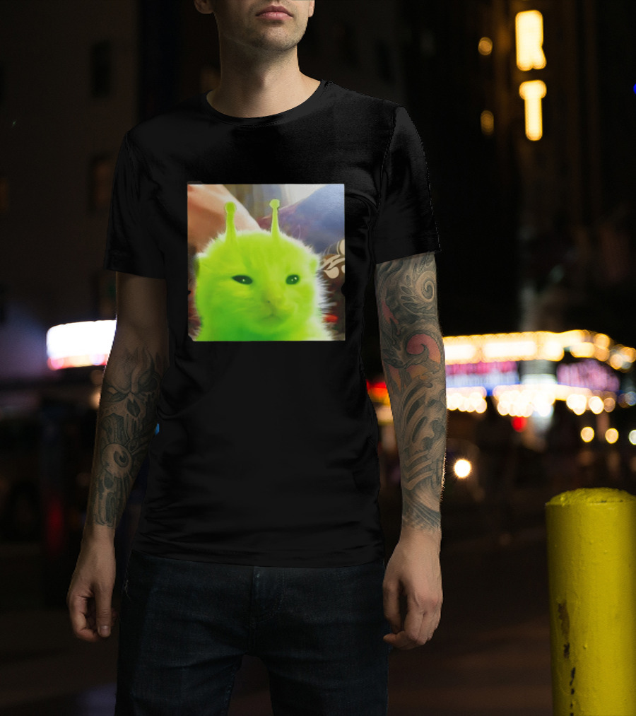Gleep Alien Kitty Green Cat Antennae Fluffy Feline Fantasy T-Shirt