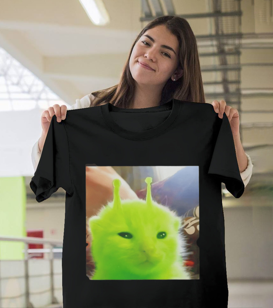 Gleep Alien Kitty Green Cat Antennae Fluffy Feline Fantasy T-Shirt