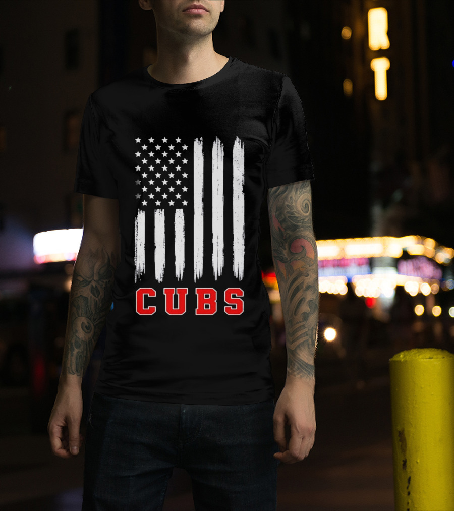 Cubs Distressed American Flag Stars And Stripes T-Shirt