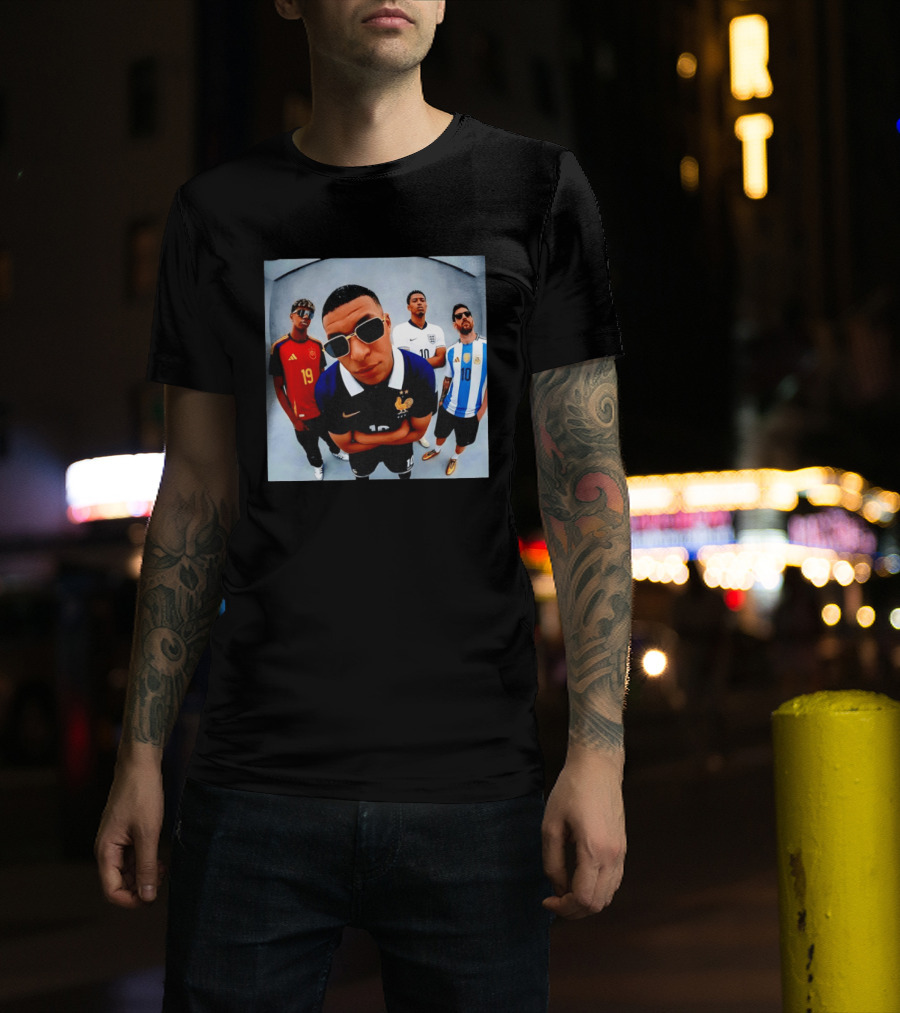 Kylian Mbappe Jude Bellingham Lionel Messi Football Stars Selfie Spain England Argentina France T-Shirt