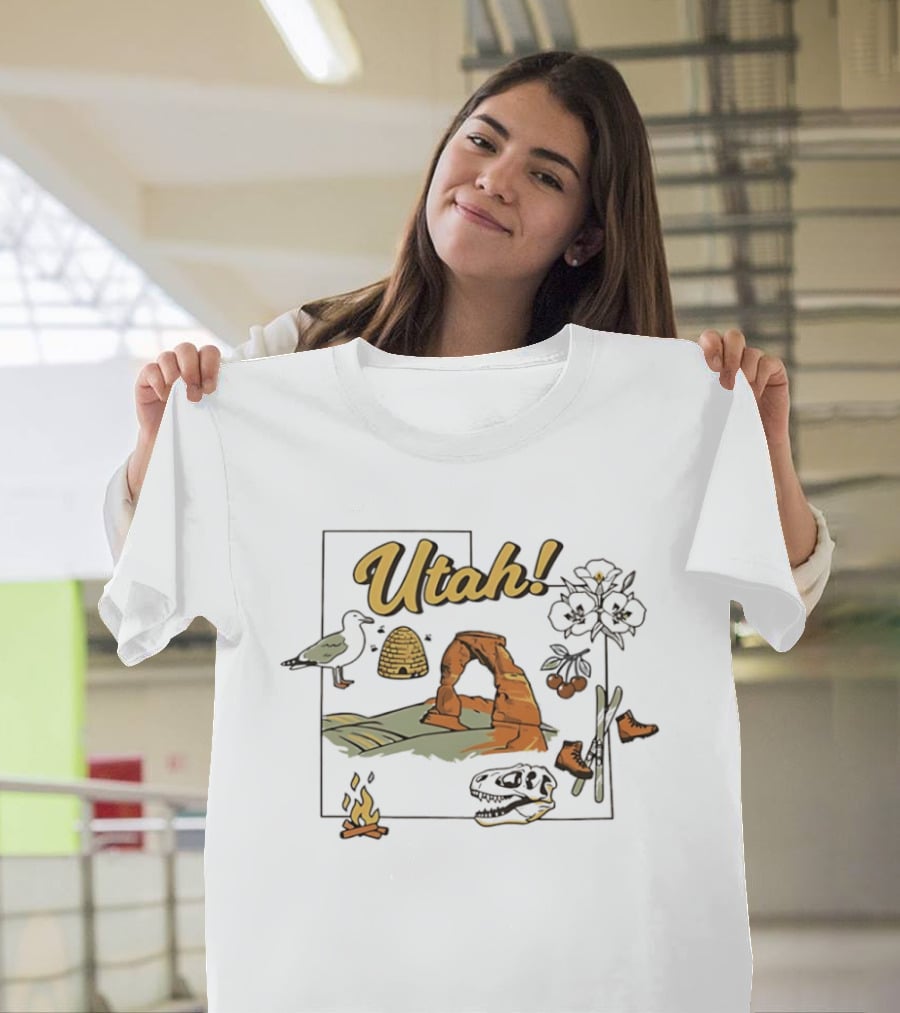 Utah State Collage Delicate Arch Beehive Nature T-Shirt