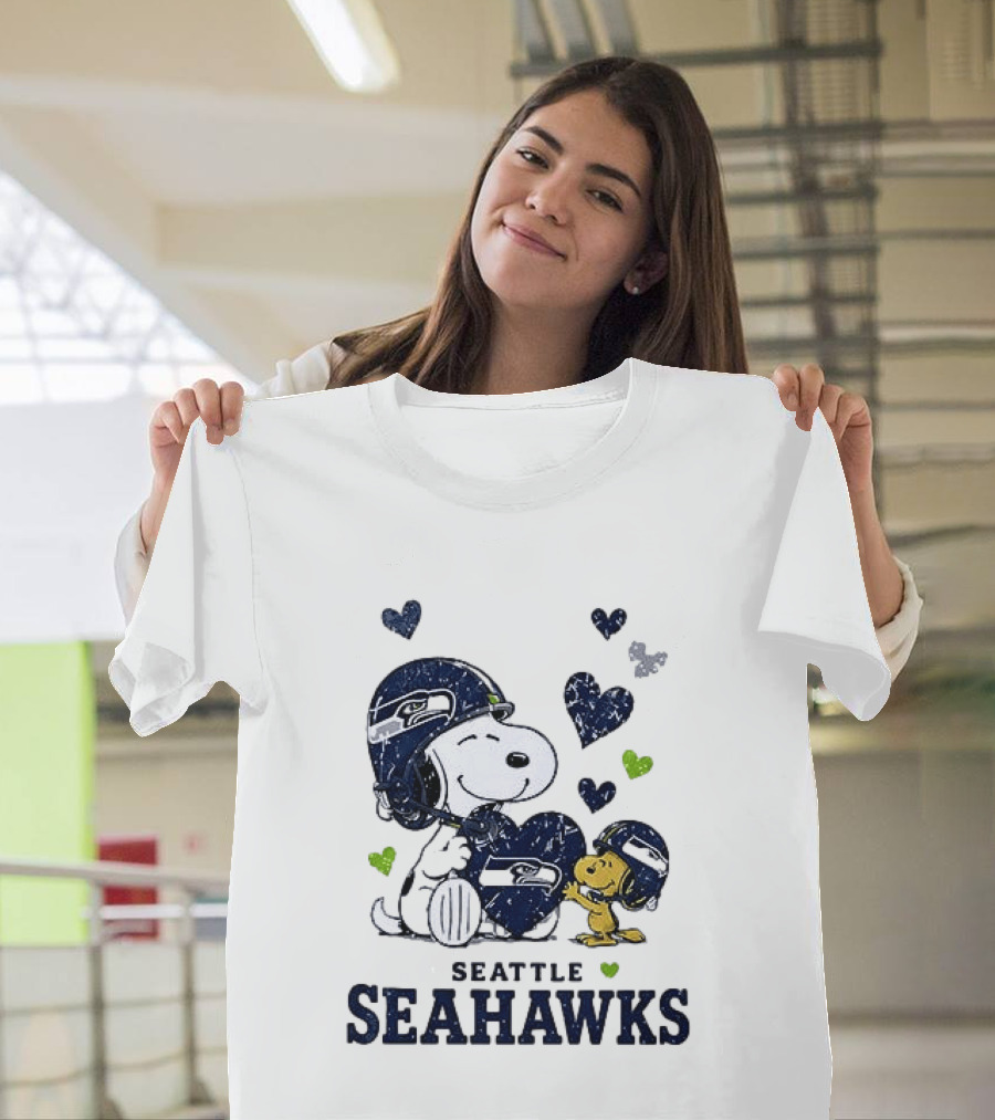 Seattle Seahawks Snoopy Peanuts Love Laughter Hearts T-Shirt