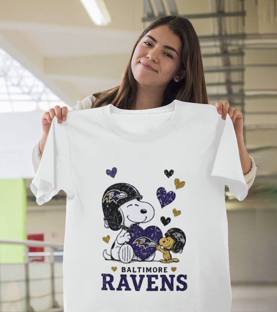 Baltimore Ravens Peanuts Snoopy Woodstock Love Laughter Hearts T-Shirt