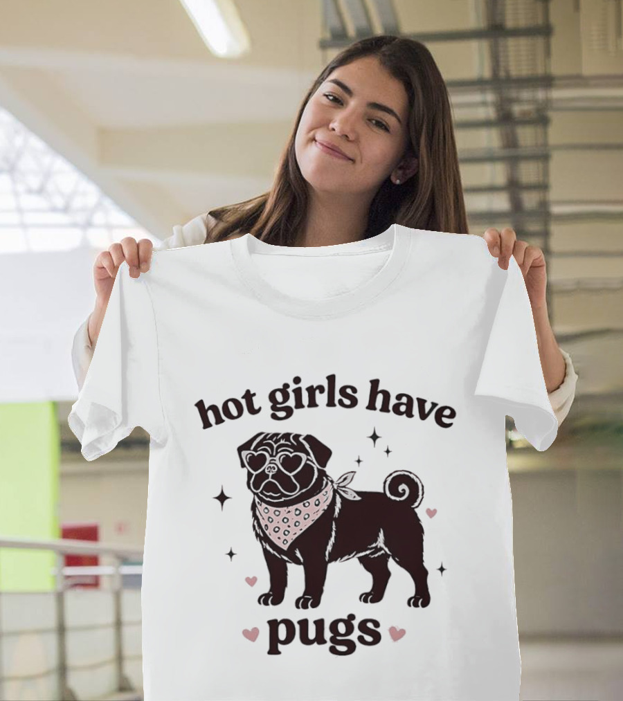 Hot Girls Have Pugs Dog Lover Pink Heart Bandana T-Shirt