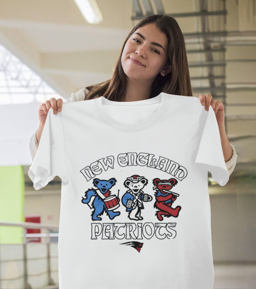 New England Patriots Grateful Dead Dancing Bears Trio T-Shirt