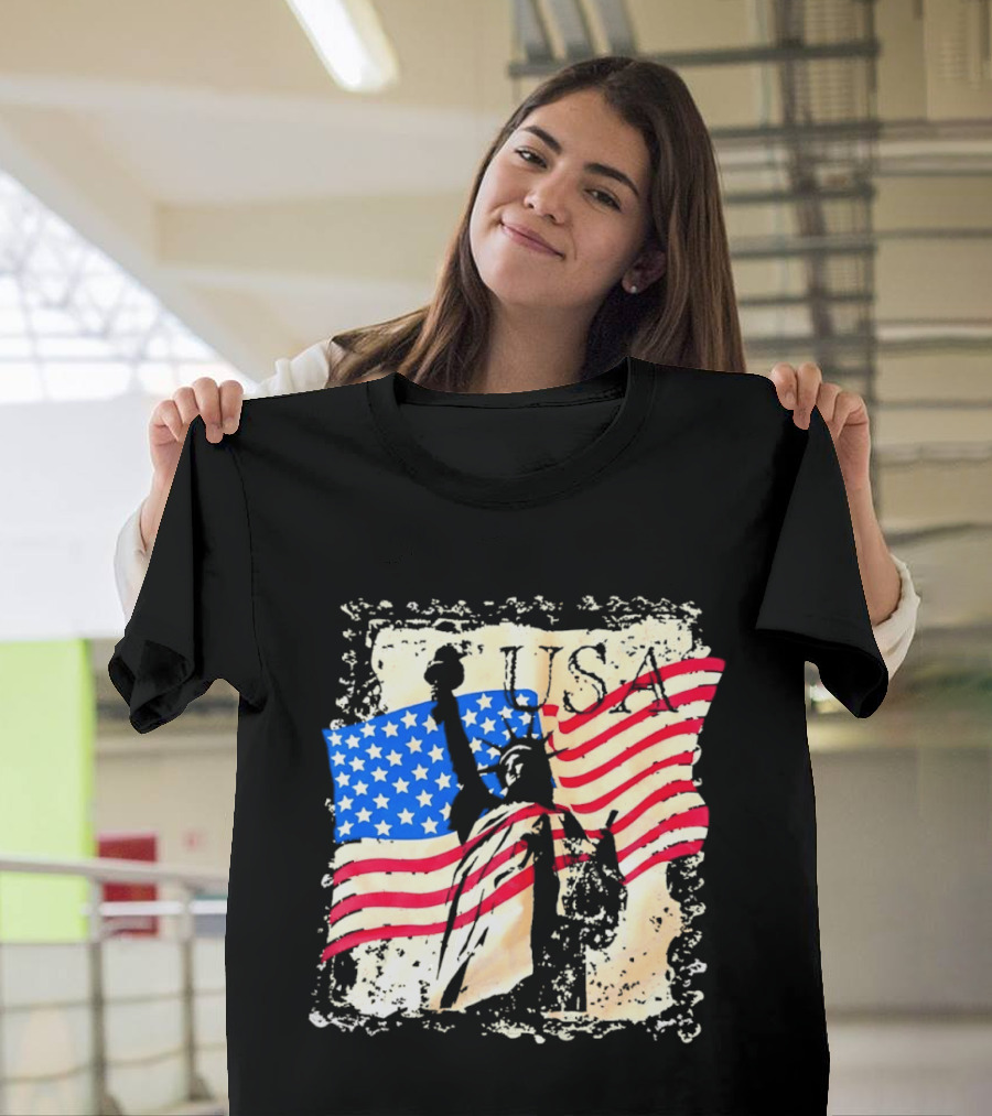 USA Statue Of Liberty American Flag T-Shirt