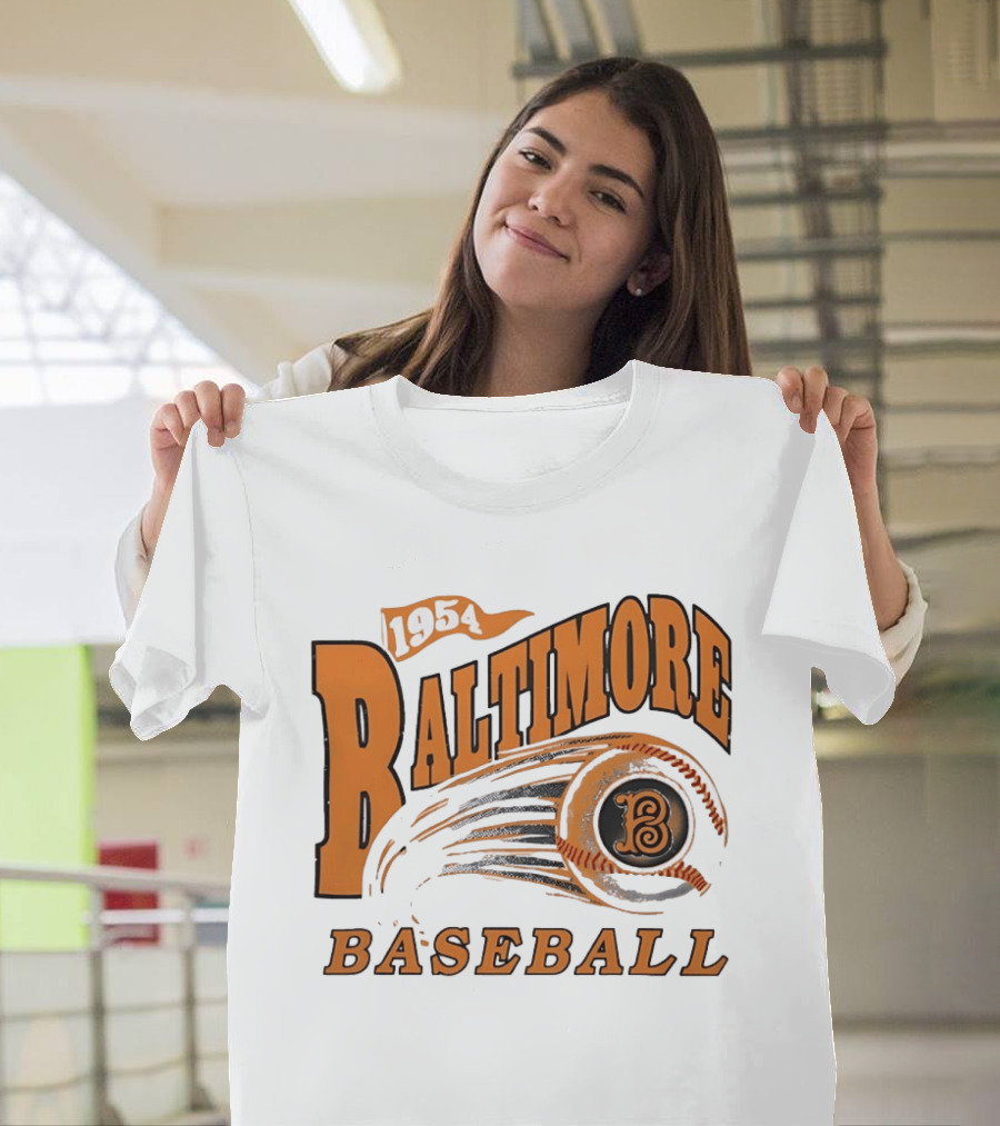 1954 Baltimore Baseball B Classic MLB Style Vintage Look T-Shirt
