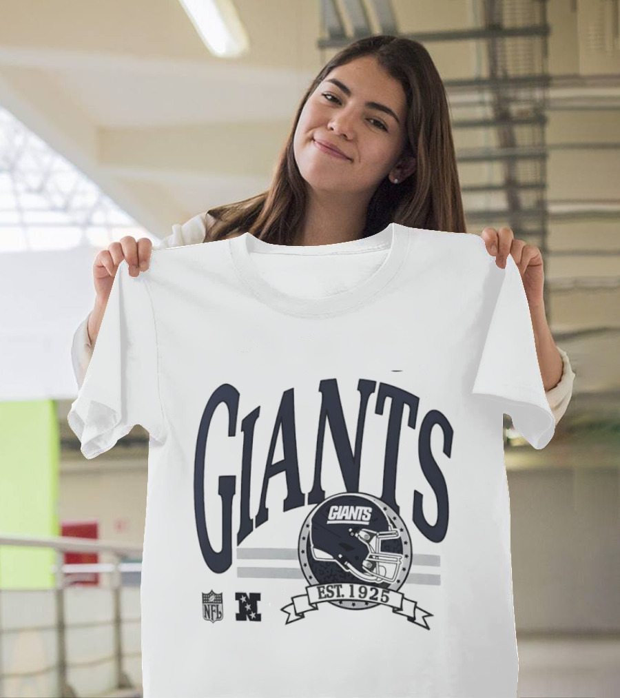 New York Giants Est 1925 Football Helmet T-Shirt