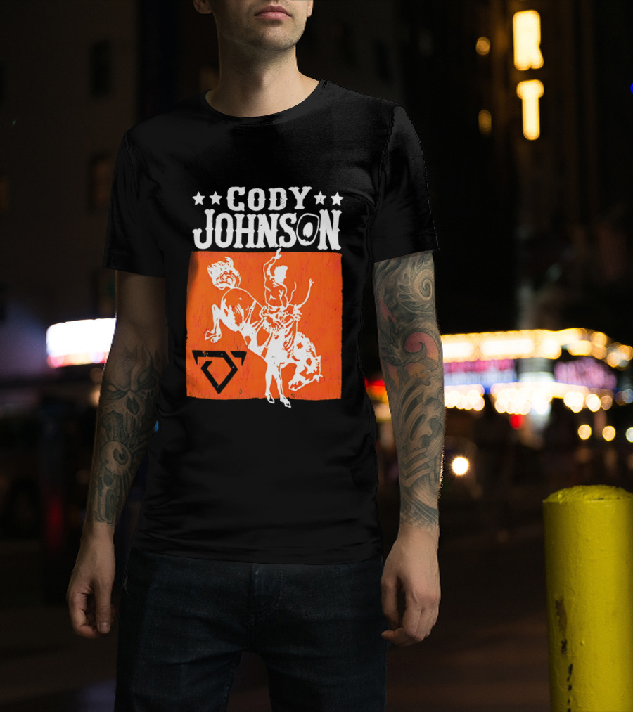 Cody Johnson Cowboy Rodeo Bucking Horse Vintage Western T-Shirt