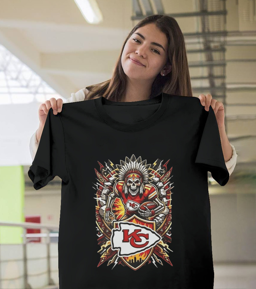 Kansas City Chiefs Runs In My Blood Skeleton Warrior And Football Team T-Shirt