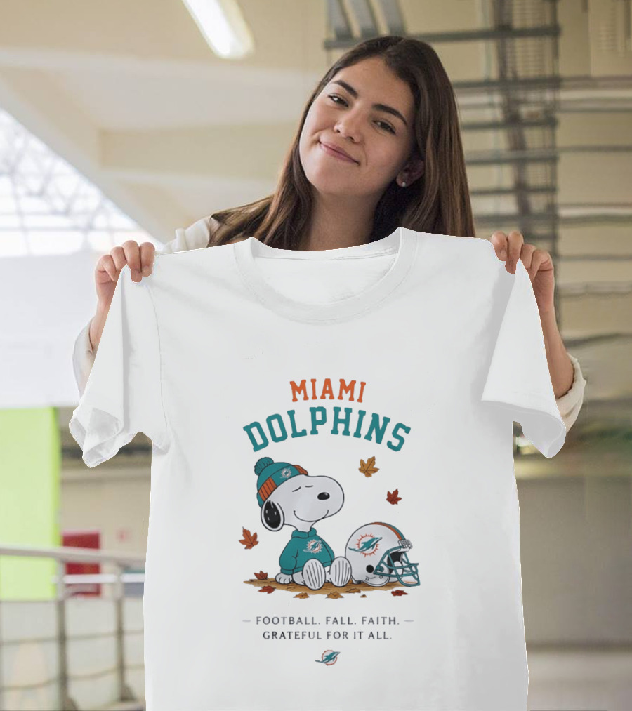 Miami Dolphins Snoopy Football Fall Faith Grateful For It All Peanuts NFL Helmet Team Fan T-Shirt