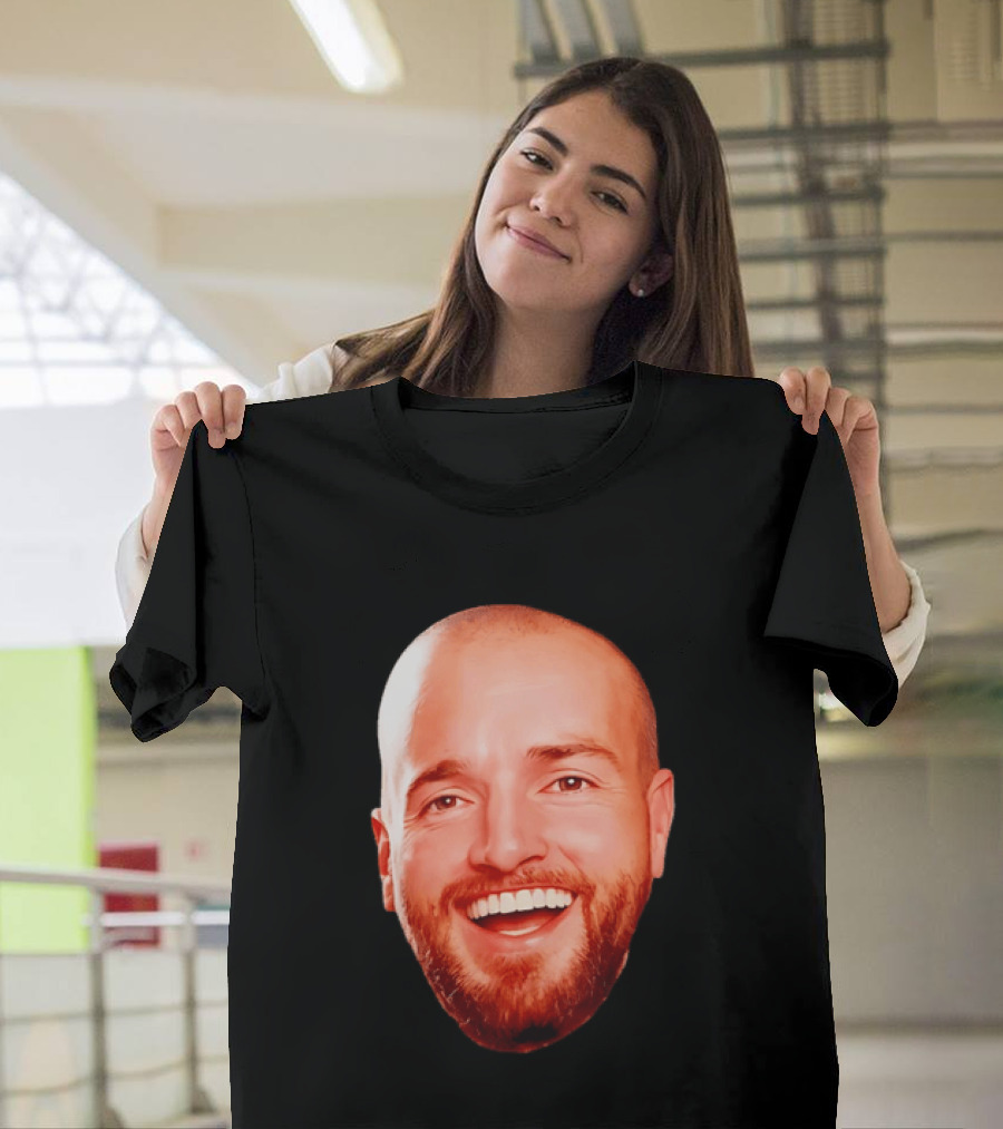 The Smiling Man Happy Face Bold Expression T-Shirt