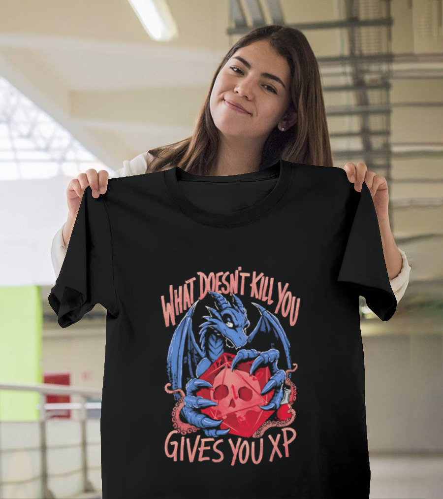 What Doesn't Kill You Gives You XP Blue Dragon Holding Red D20 Skull T-Shirt