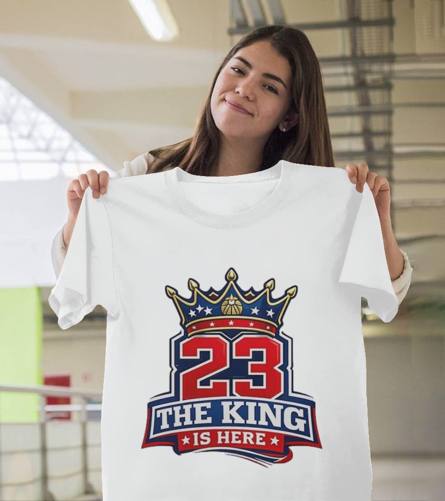 LeBron James 23 The King Is Here Crown Philadelphia 76ers NBA T-Shirt