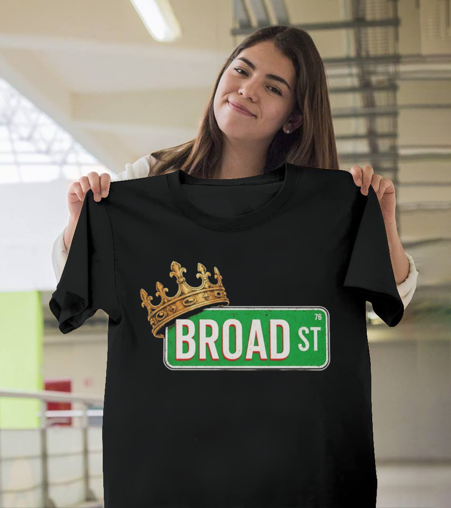 Philadelphia 76ers Broad Street 76 King Crown T-Shirt
