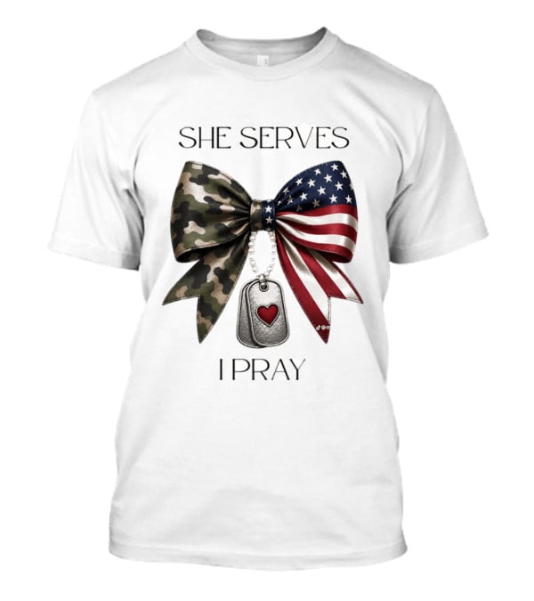 She Serves I Pray USA Flag Camo Bow Dog Tags T-Shirt