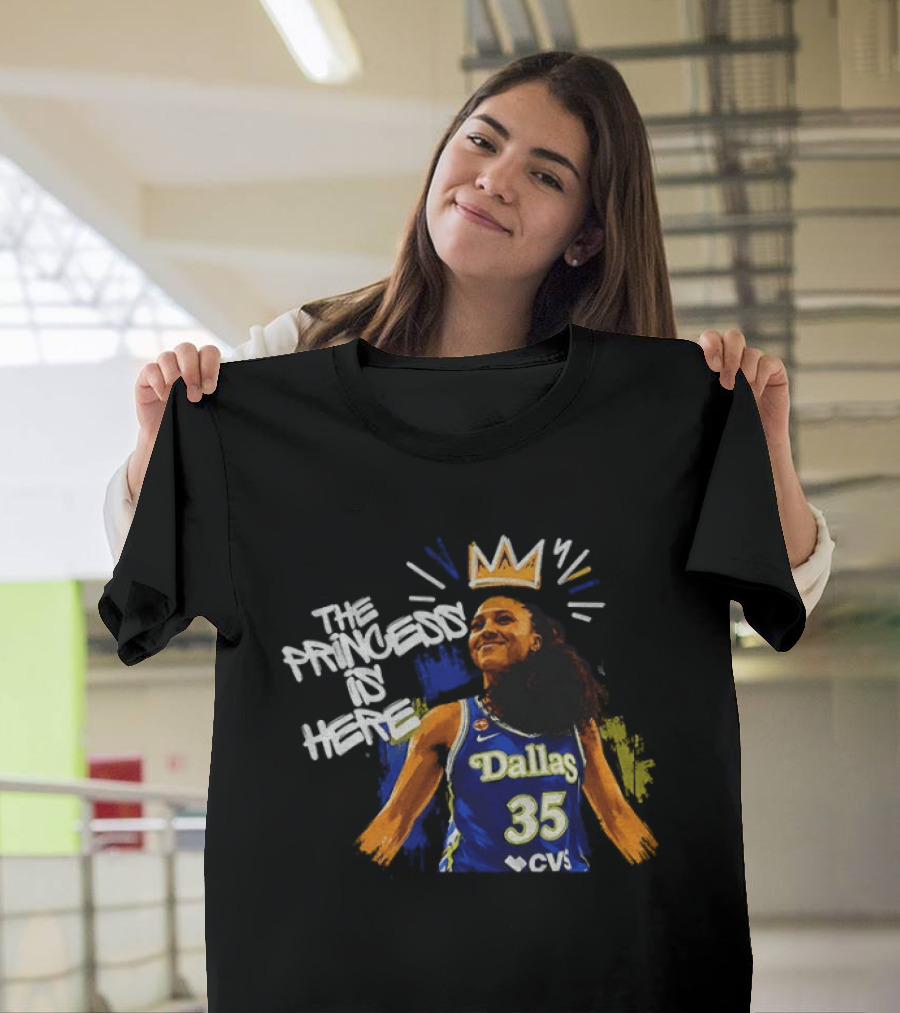 Azzi Fudd Dallas Wings The Princess Is Here Basketball Player 35 T-Shirt
