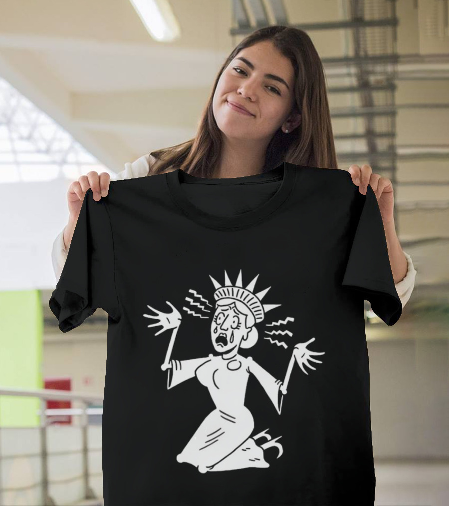 Lady Liberty Patriotic Panic Cartoon Sketch Yankee Doodle Distress T-Shirt
