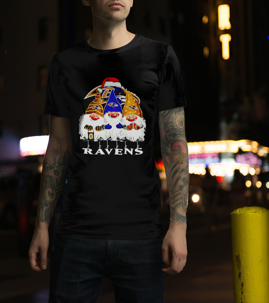 Gnomes Baltimore Ravens Christmas T-Shirt