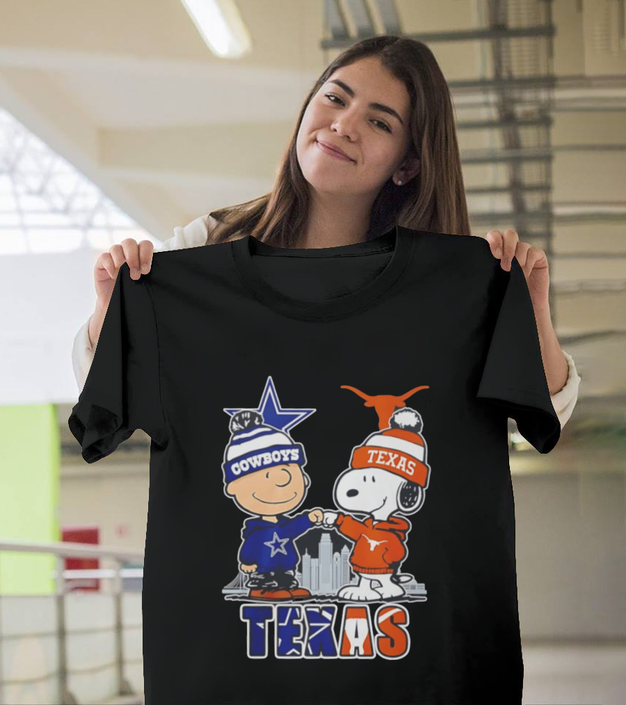 Dallas Cowboys Texas Longhorns Peanuts Characters Stadium Scene T-Shirt