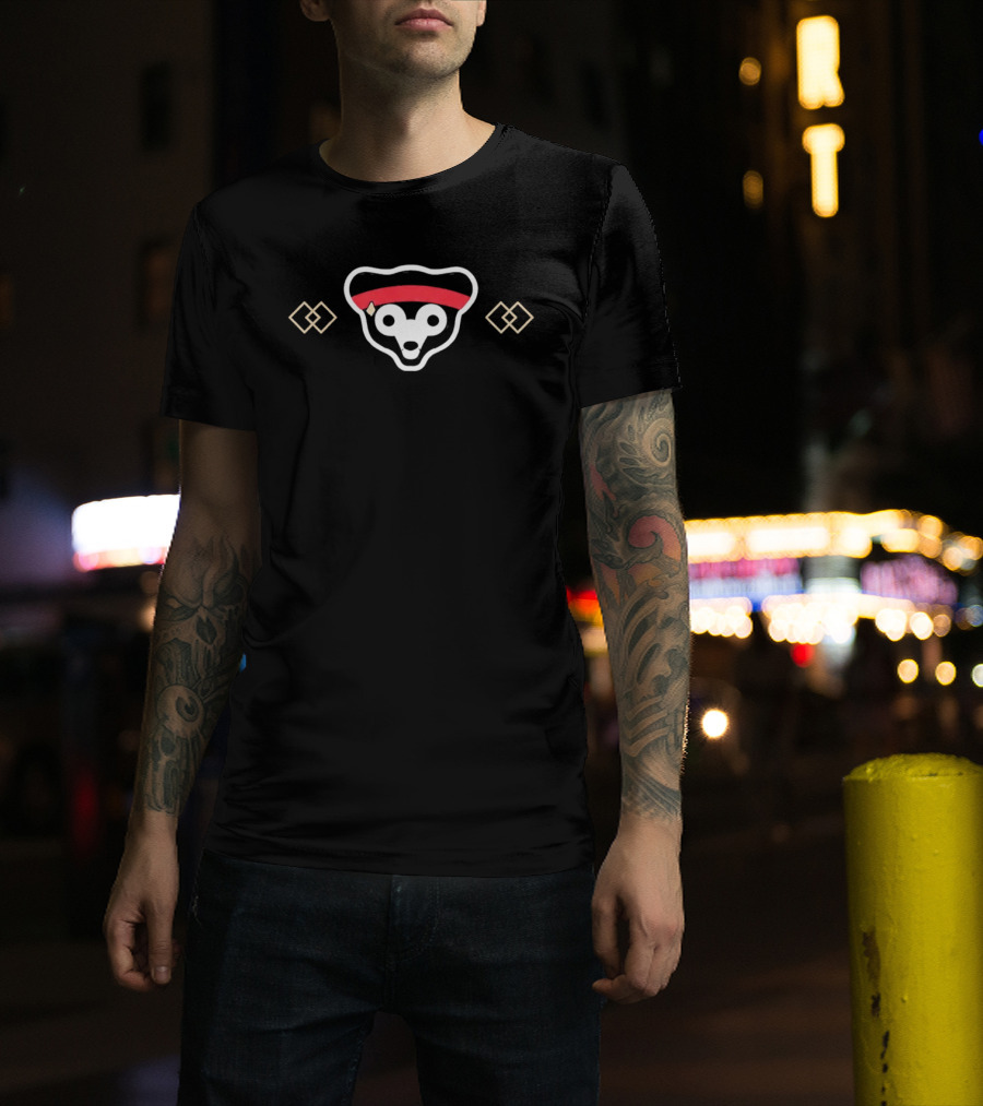 Cubs Race To Wrigley Bear Headband T-Shirt