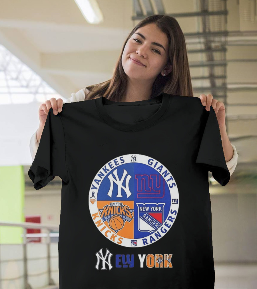 Yankees Giants Knicks Rangers New York Sports Teams Logos T-Shirt