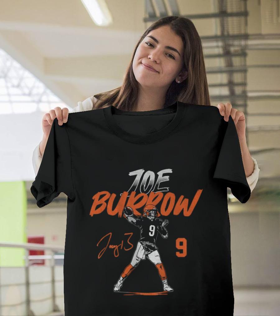 Joe Burrow Player Number 9 Pose Signature Cleveland Football T-Shirt