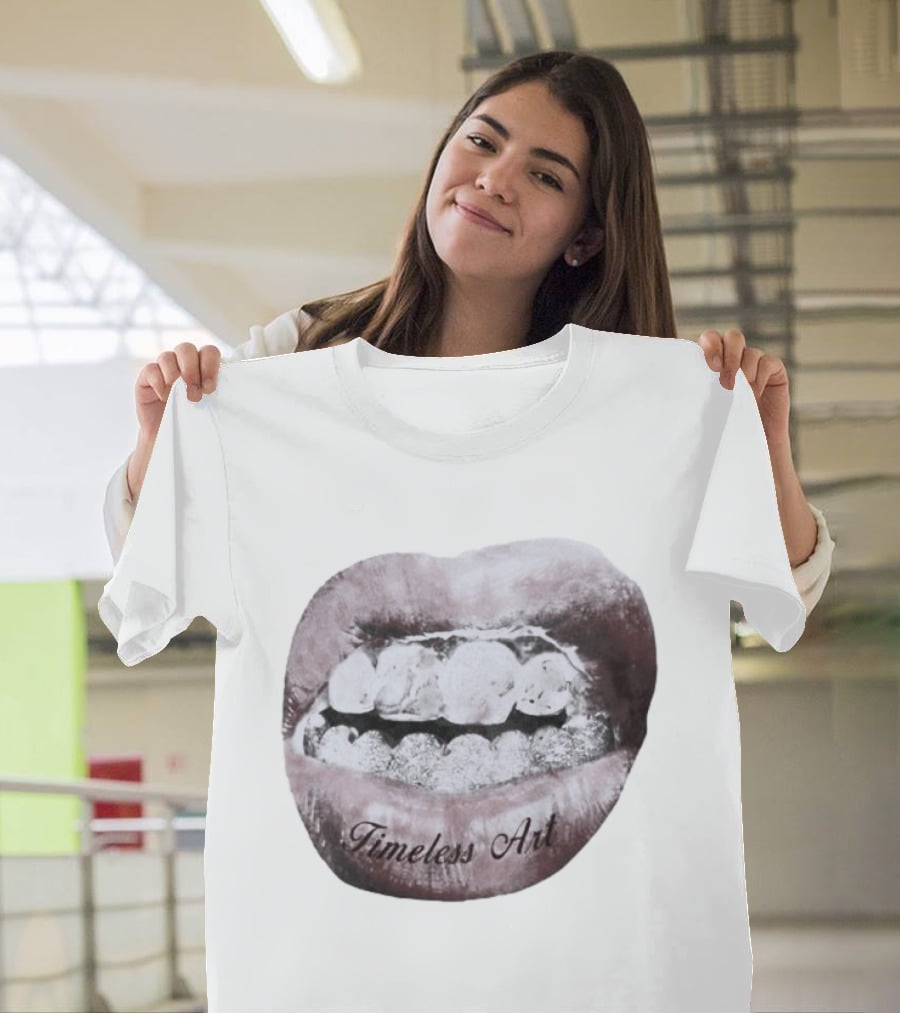 Timeless Art Grillz Lips Renaissance T-Shirt