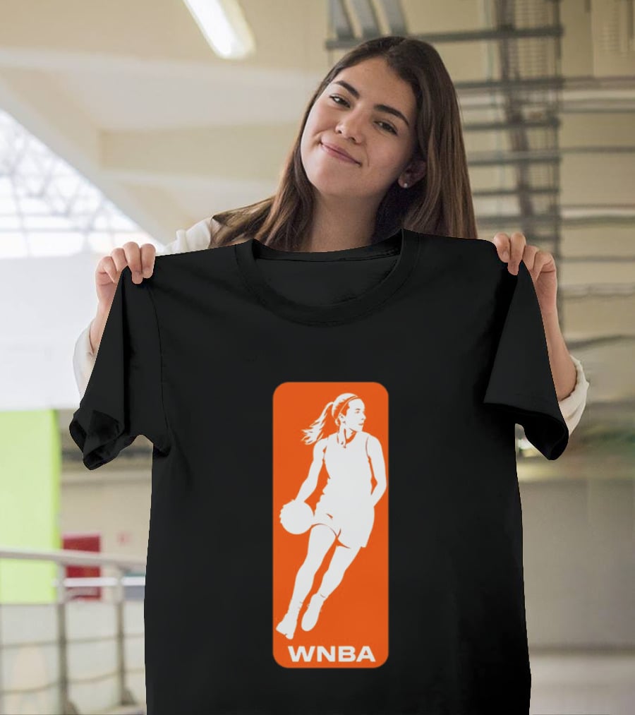 Caitlin Clark Basketball Player WNBA T-Shirt