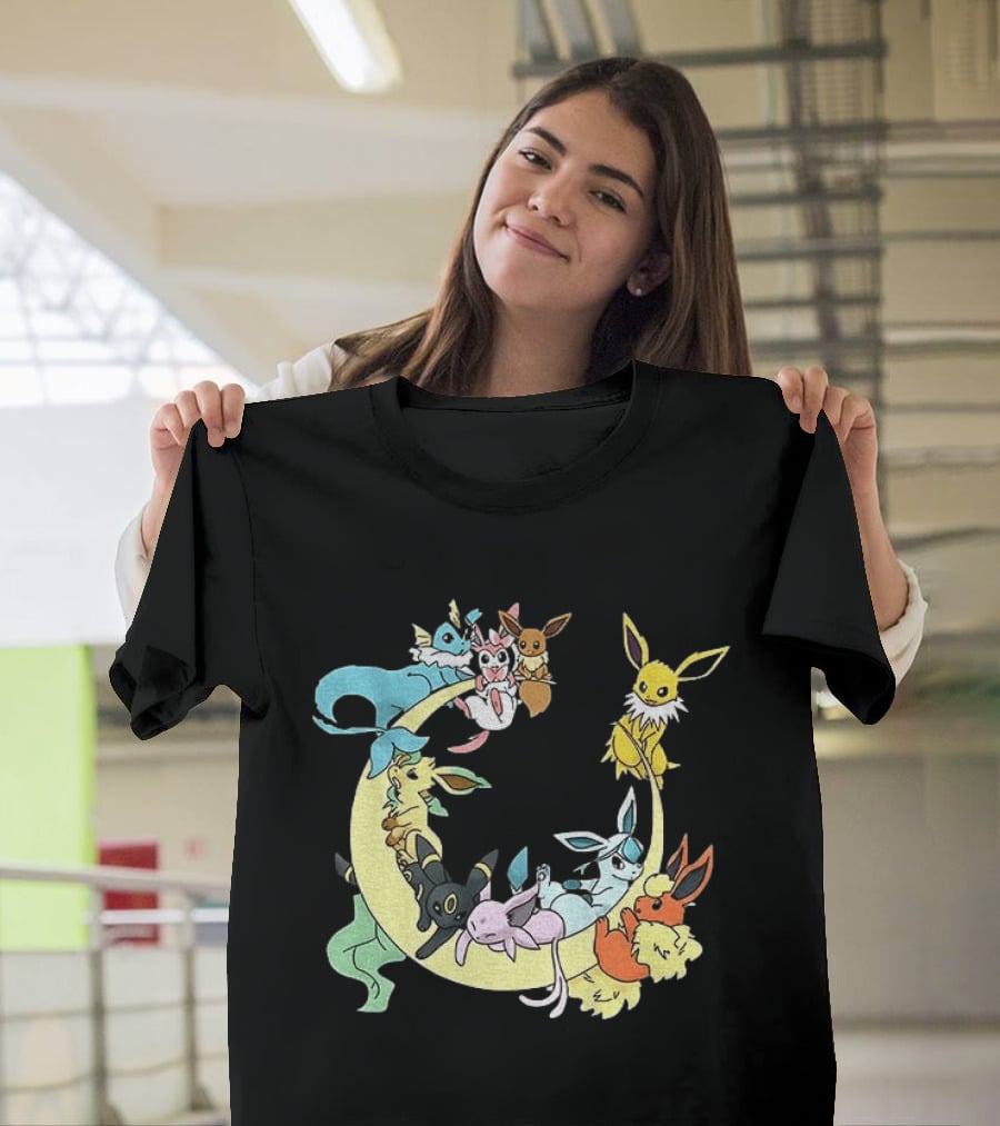 Eevee Evolutions Sylveon Umbreon Flareon Jolteon Vaporeon Espeon Leafeon Glaceon T-Shirt