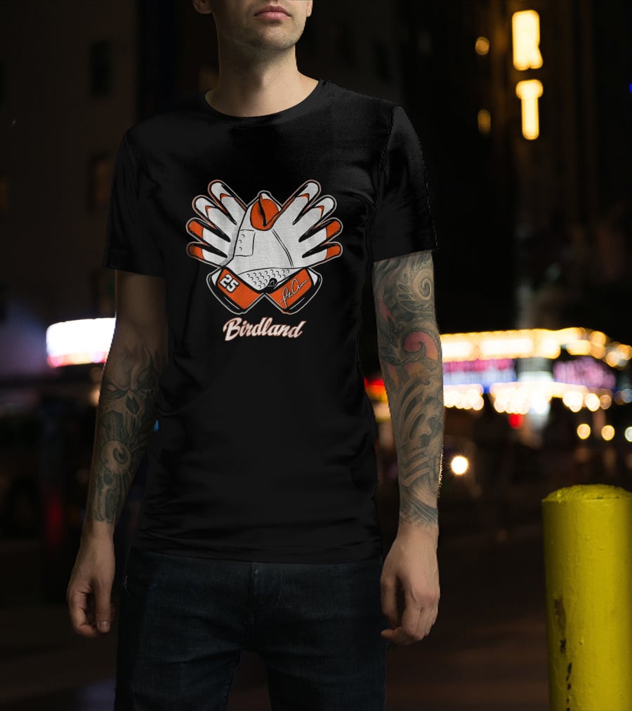 Birdland Bird Hands Celebration Pete Alonso Signature 25 T-Shirt