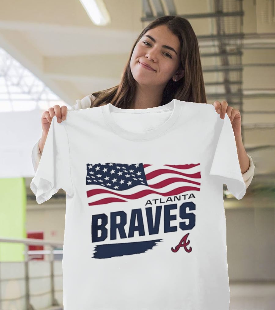 Atlanta Braves Waving American Flag Brushstroke MLB T-Shirt