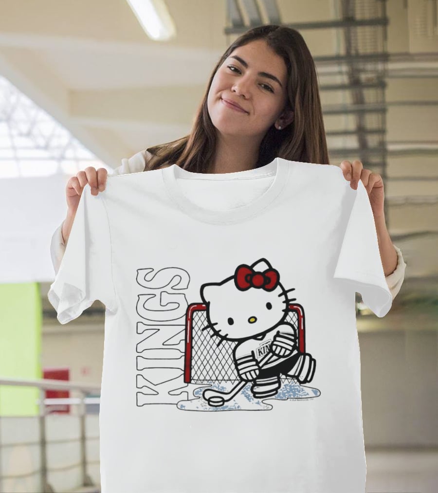 Hello Kitty Los Angeles Kings NHL 2026 Kings Hockey T-Shirt