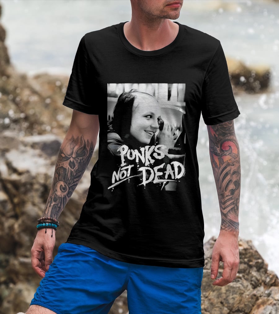 Punks Not Dead Britney Spears Iconic Shaved Look T-Shirt