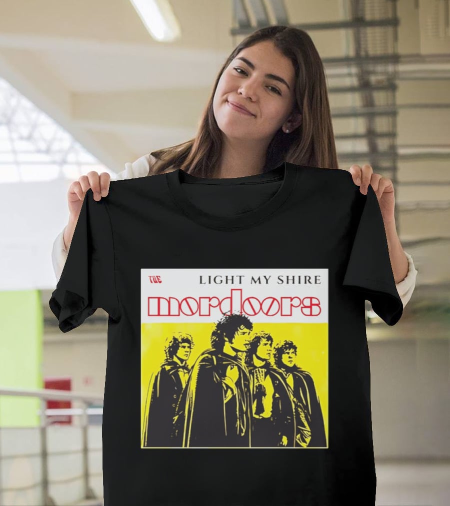 The Light My Shire Mordoors Four Hobbits Cloaks Yellow T-Shirt