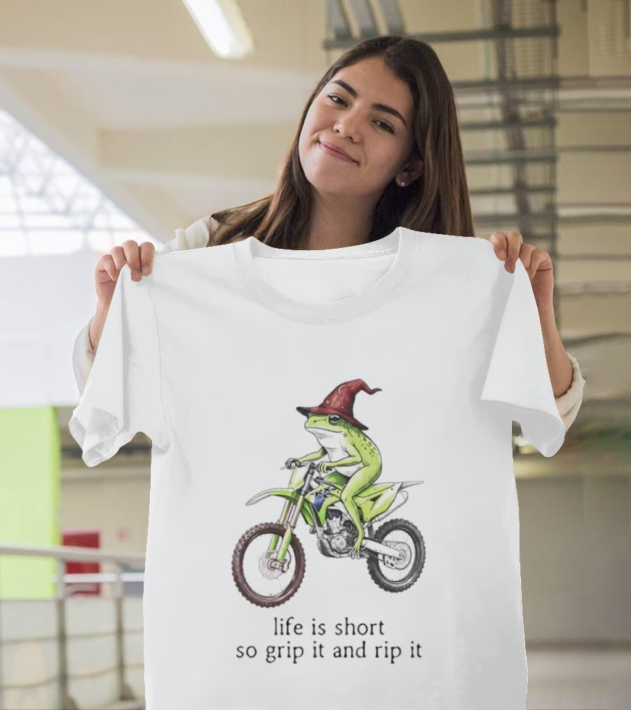 Life Is Short So Grip It And Rip It Frog Red Wizard Hat Green Dirt Bike Adventure T-Shirt