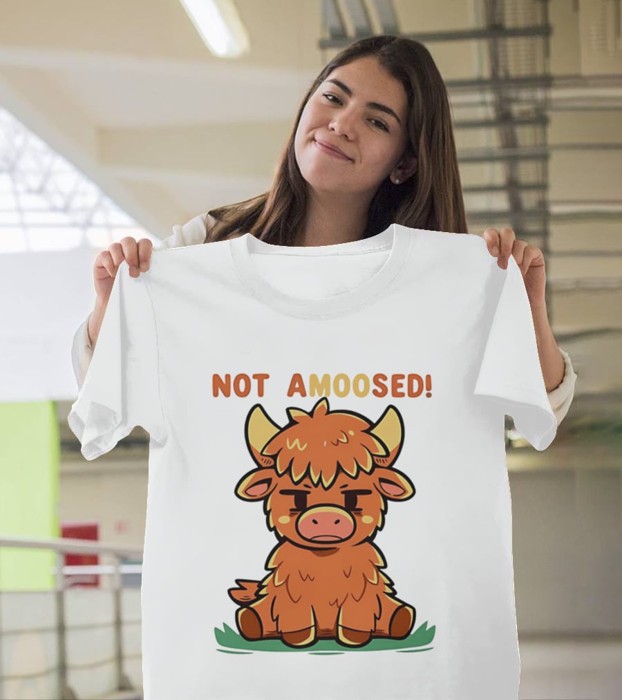 Not Amoosed Cute Grumpy Highland Cow Pun T-Shirt