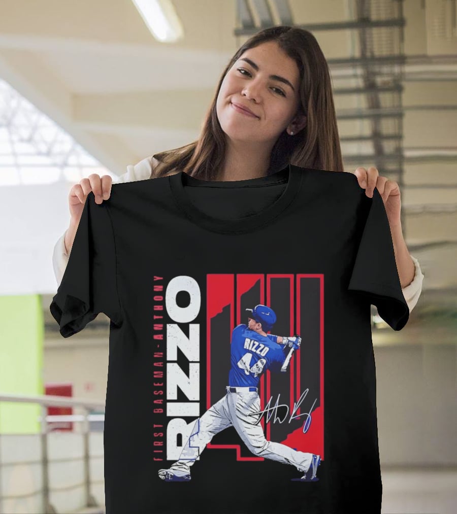 First Baseman Anthony Rizzo Swinging Action 44 Distressed T-Shirt