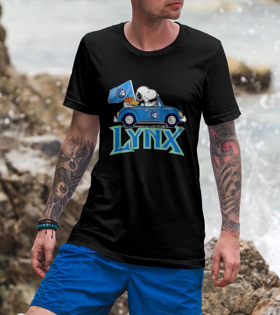 Minnesota Lynx Snoopy Driving Beetle Car With Team Flag T-Shirt