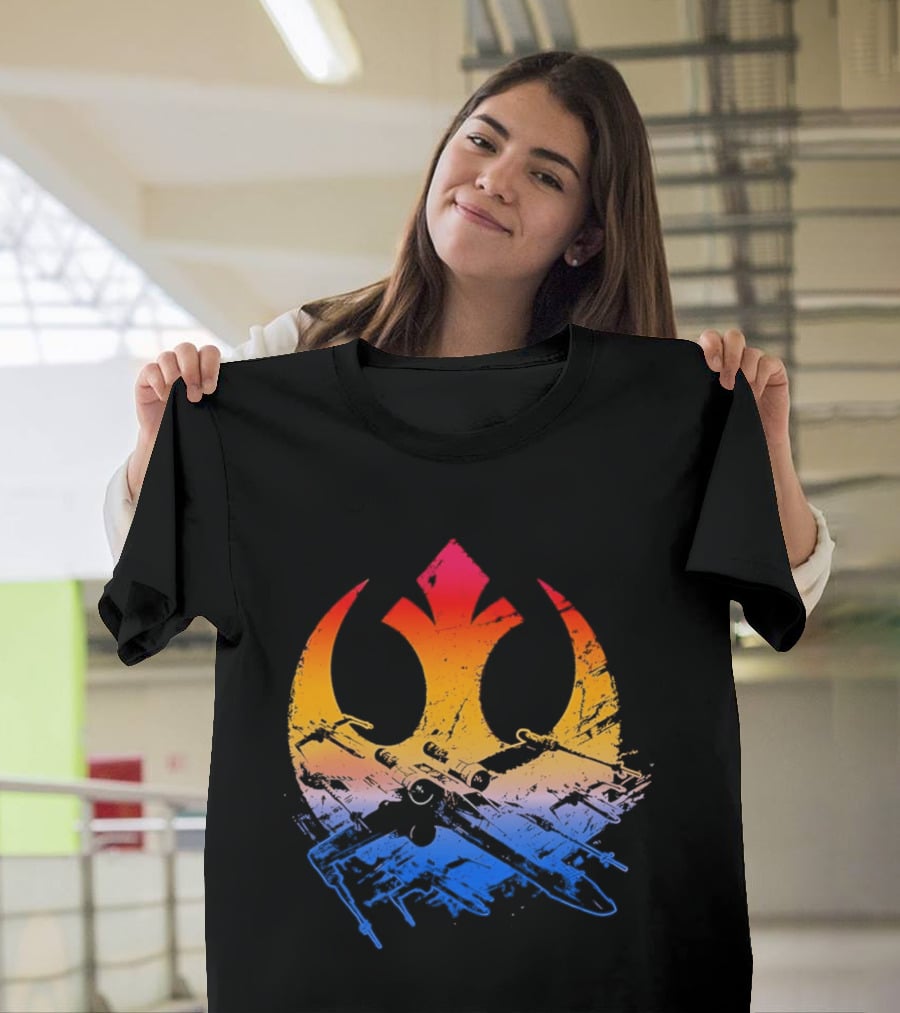 Star Wars Rebel Alliance Distressed Insignia X Wing Starfighters Gradient T-Shirt