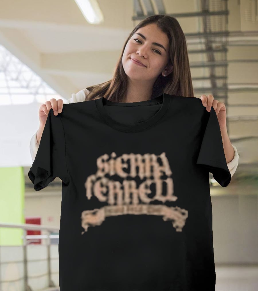 Sierra Ferrell Red Rocks 26 T-Shirt