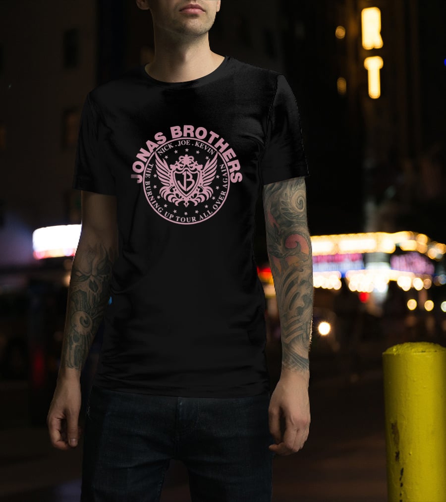 Jonas Brothers Nick Joe Kevin Burning Up Tour Crest Jb Wings T-Shirt