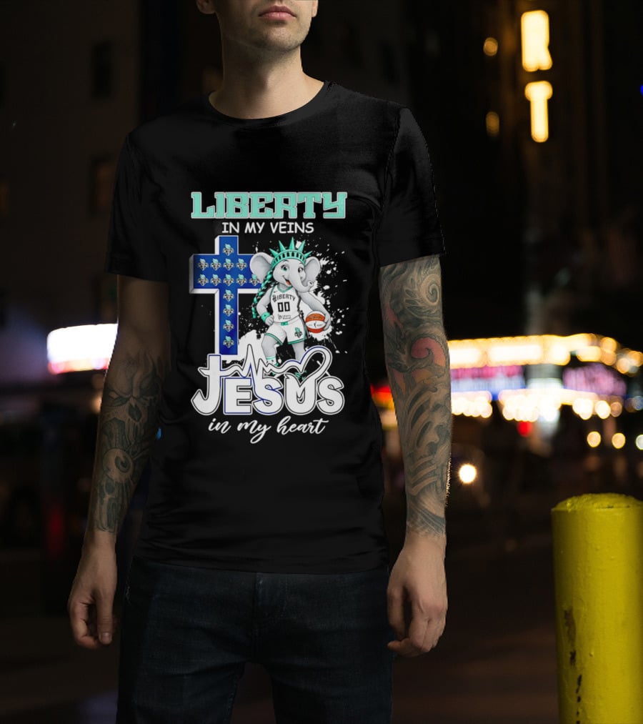 Liberty In My Veins Jesus In My Heart New York Liberty Elephant Basketball Cross T-Shirt
