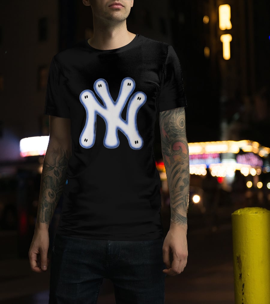 NY Yankees Wash Ghost Airbrush Logo Ghostly NY Yankees T-Shirt