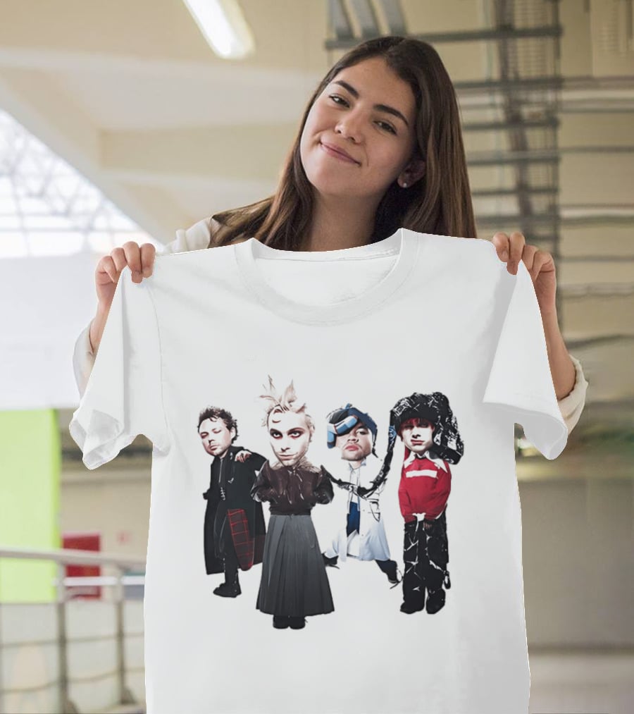 5 Seconds Of Summer Everyone's A Star Stylized Band Members In Trendy Outfits T-Shirt